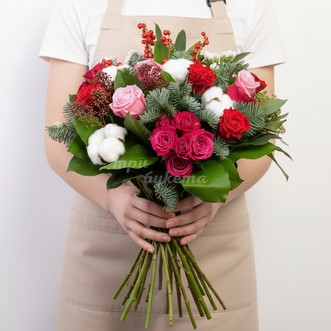 Букет на Новый год из 13 красных роз