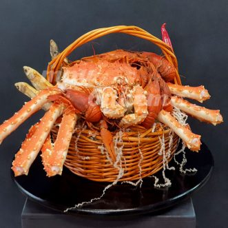 Корзина раков с крабом